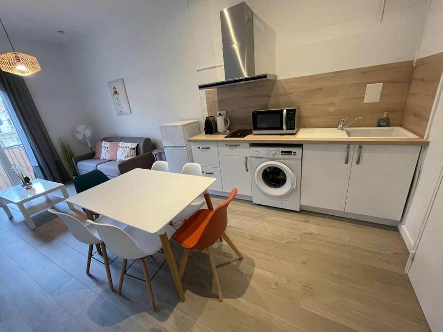 Cosy T3 Proche Gare Et Polygone Apartment Безие Екстериор снимка